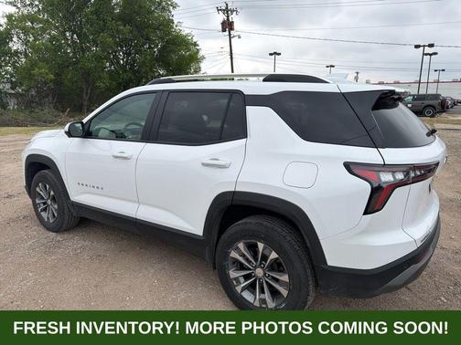 Summit White 2025 Chevrolet Equinox LT