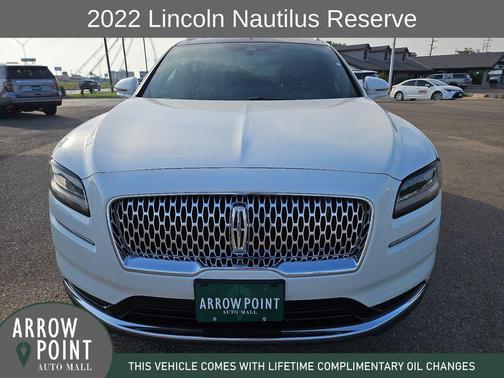 White Metallic 2022 Lincoln Nautilus Reserve