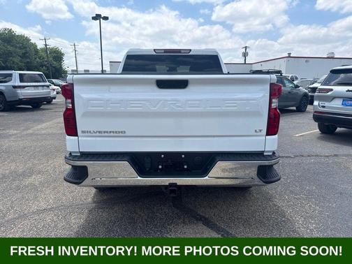 Summit White 2025 Chevrolet Silverado 1500 LT
