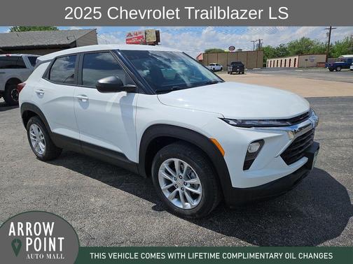 Summit White 2025 Chevrolet Trailblazer LS