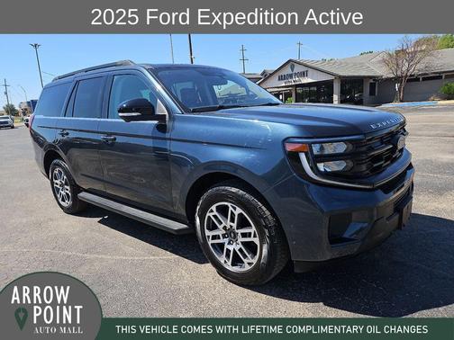2025 Ford Expedition Active