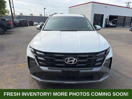 White Pearl 2025 Hyundai TUCSON SEL