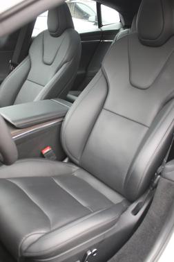 2023 Tesla Model S Base