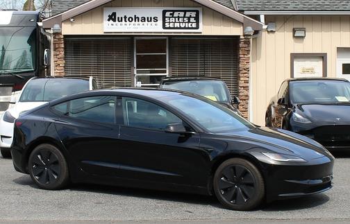 2024 Tesla Model 3 Long Range