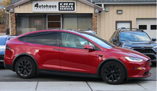 2023 Tesla Model X Standard Range