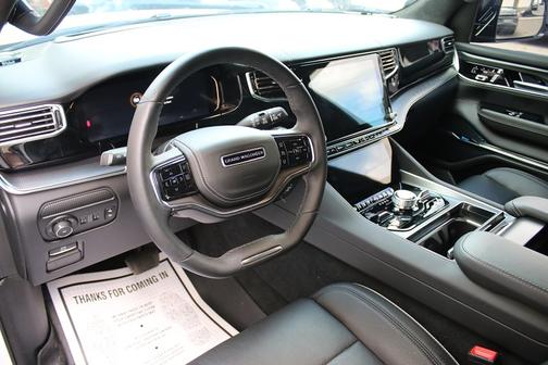 2023 Jeep Grand Wagoneer Series II