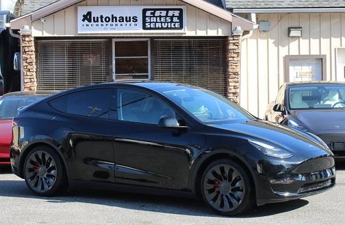 2023 Tesla Model Y Performance