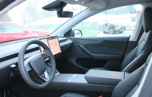 2026 Tesla Model Y Premium AWD