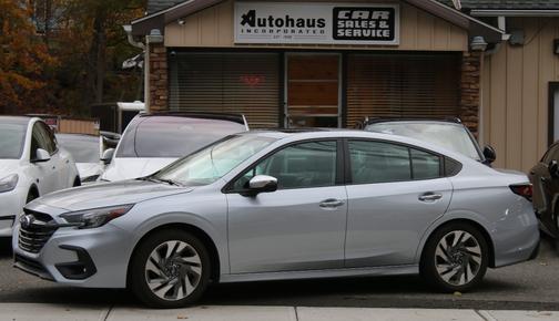 2024 Subaru Legacy Touring XT