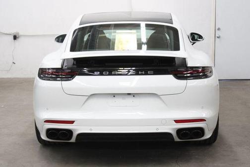 2018 Porsche Panamera 4S