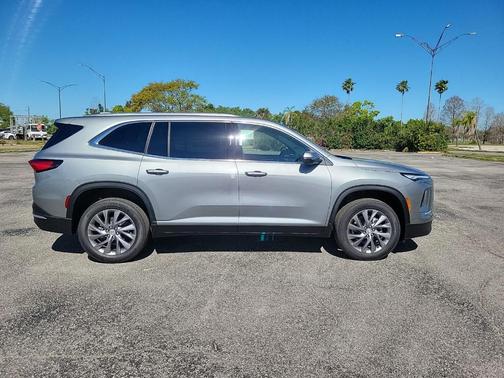 Moonstone 2026 Buick Enclave Preferred