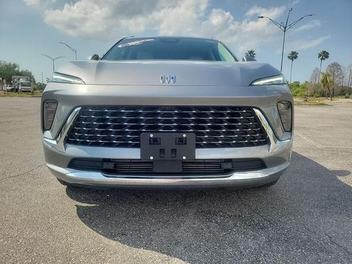 Moonstone 2026 Buick Envision Avenir