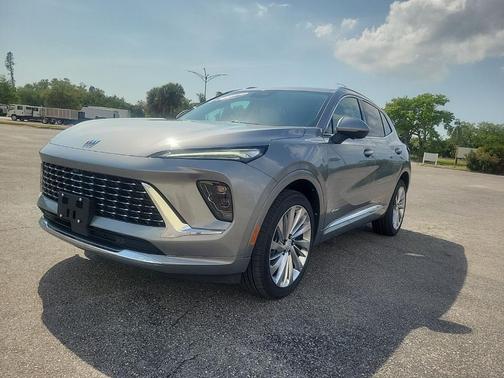 Moonstone 2026 Buick Envision Avenir