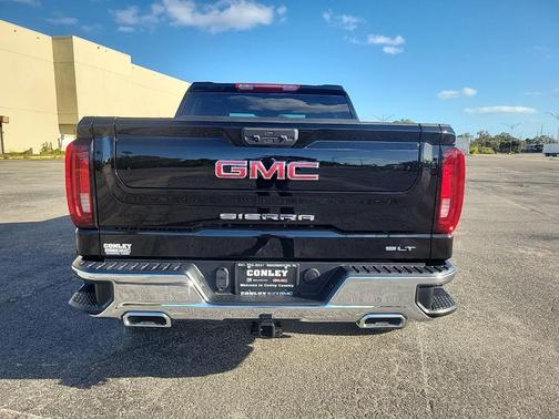 Onyx Black 2026 GMC Sierra 1500 SLT