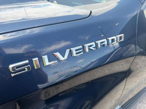 Blue Metallic 2021 Chevrolet Silverado 1500 RST