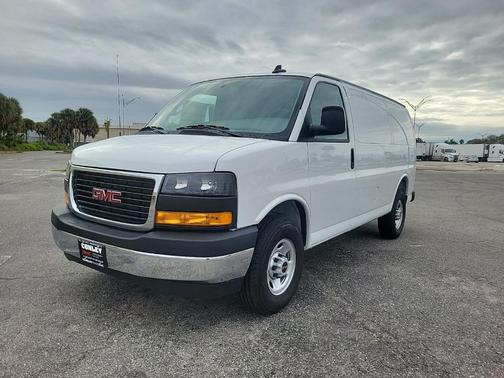 2025 GMC Savana 2500 Work Van