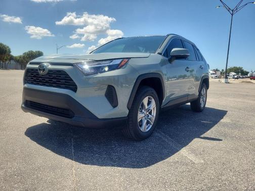 Lunar 2023 Toyota RAV4 XLE