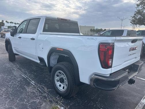 Summit White 2026 GMC Sierra 2500 Pro