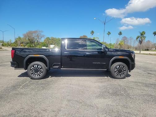 Onyx Black 2026 GMC Sierra 2500 Denali Ultimate