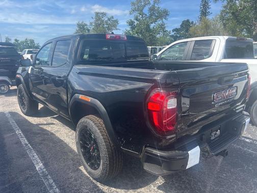 Onyx Black 2026 GMC Canyon Elevation