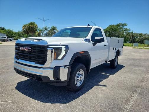 Summit White 2025 GMC Sierra 2500 Pro