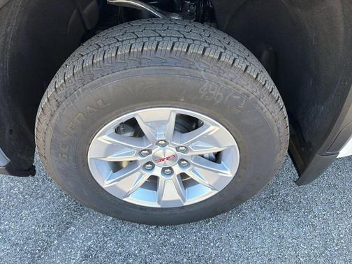 Summit White 2026 GMC Sierra 1500 Pro