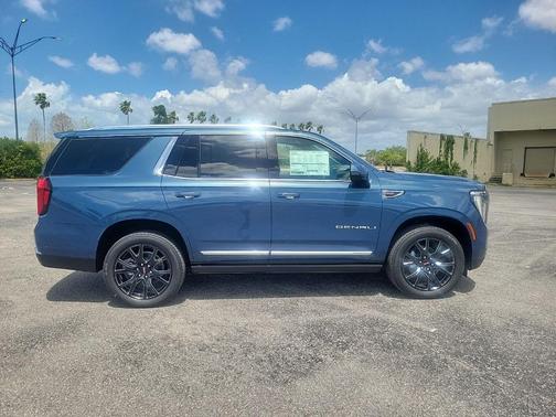 DOWNPOUR MET 2026 GMC Yukon Denali