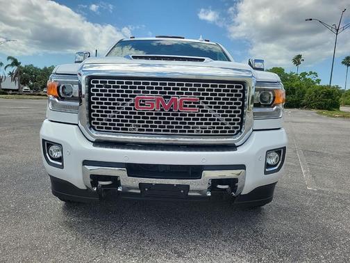 2017 GMC Sierra 2500 Denali