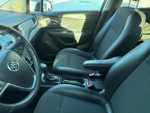 Ebony Twilight Metallic 2022 Buick Encore Preferred