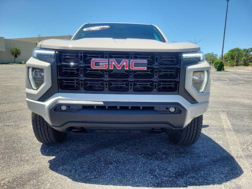 Dune 2026 GMC Canyon Elevation