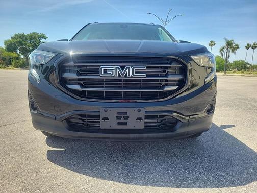 Ebony Twilight Metallic 2020 GMC Terrain SLT