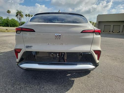 Ceramic White 2026 Buick Envista Sport Touring