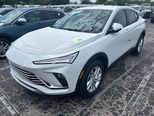 Summit White 2026 Buick Envista Preferred