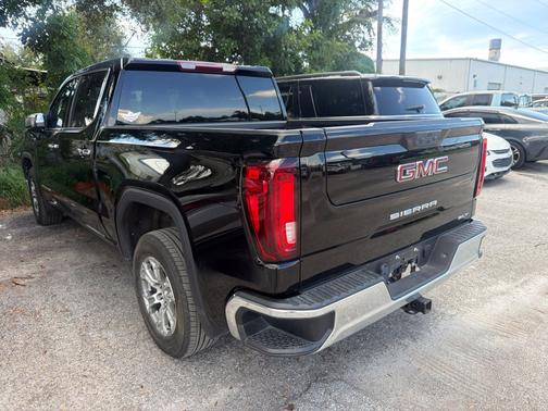 Onyx Black 2025 GMC Sierra 1500 SLT
