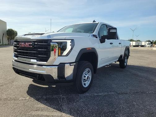 Summit White 2026 GMC Sierra 2500 Pro