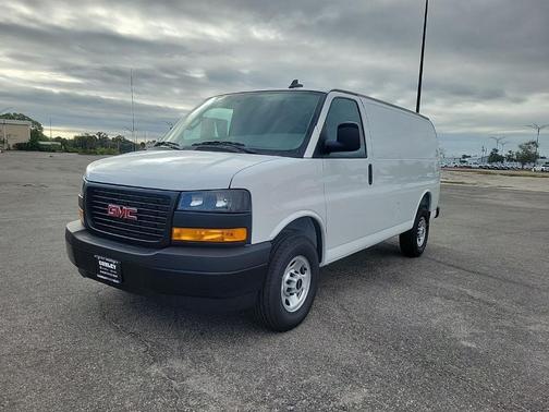 Summit White 2025 GMC Savana 2500 Work Van