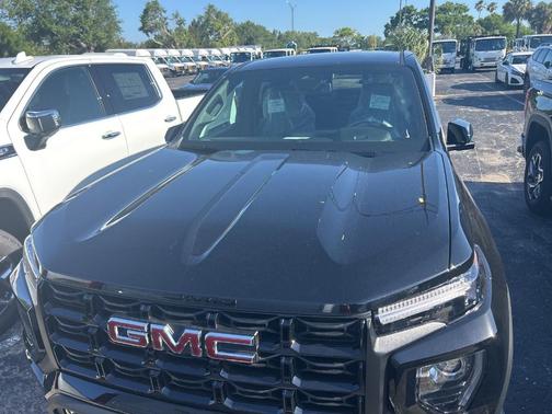Onyx Black 2026 GMC Canyon Elevation