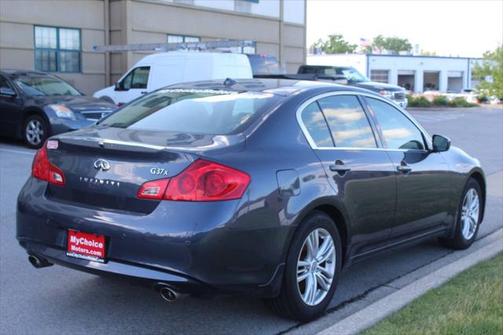 2013 INFINITI G37x Base