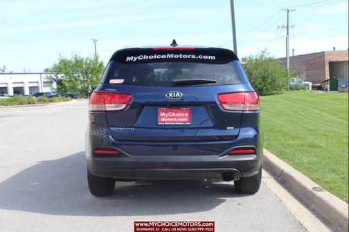 2017 Kia Sorento LX