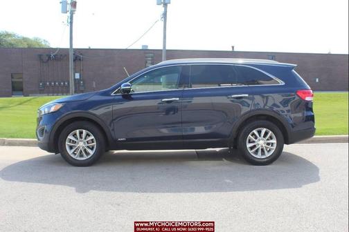 2017 Kia Sorento LX
