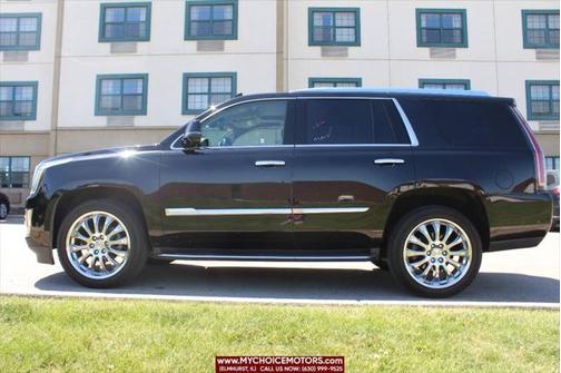 2018 Cadillac Escalade Luxury