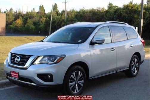 2018 Nissan Pathfinder SV