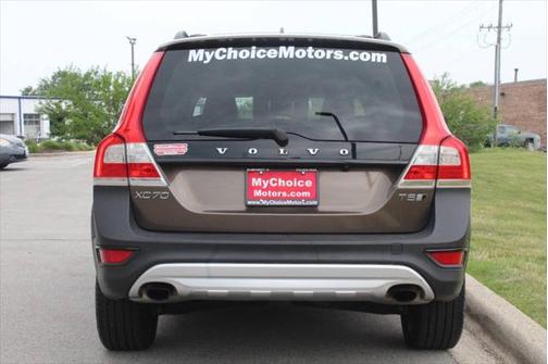 2016 Volvo XC70 T5 Platinum