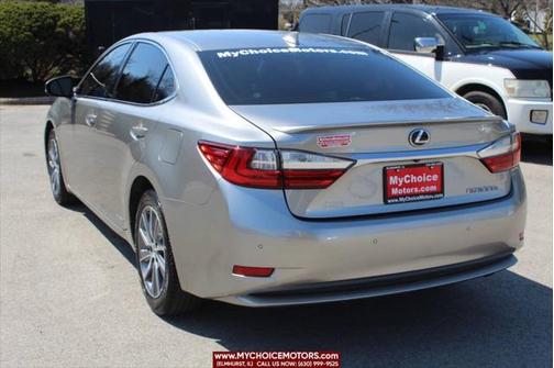 2016 Lexus ES 300h Base