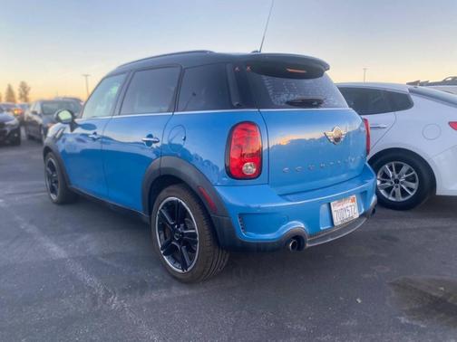 2016 MINI Countryman Cooper S