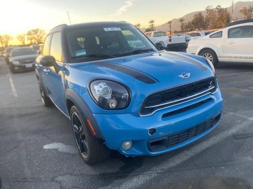 2016 MINI Countryman Cooper S