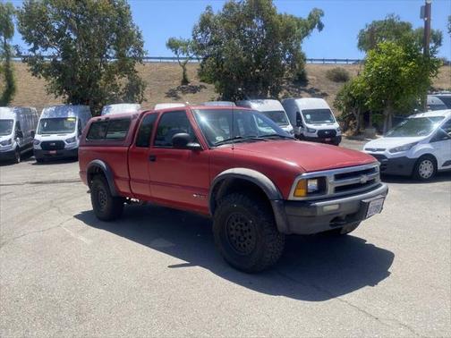 1995 Chevrolet S-10 Base