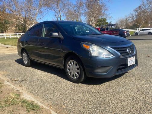 2015 Nissan Versa 1.6 S+