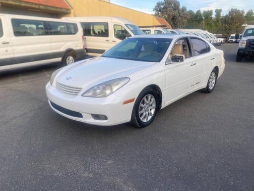 2002 Lexus ES 300 Base