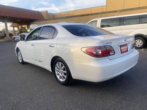 2002 Lexus ES 300 Base
